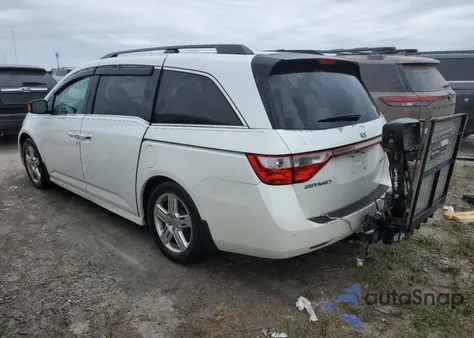 2012 Honda Odyssey Touring z USA, uszkodzony, nr VIN 5FNRL5H93CB082018
